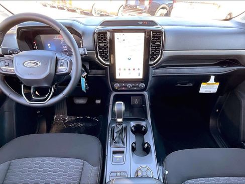 New 2025 Ford Ranger XLT w/ FX4 Off-Road Package image 5