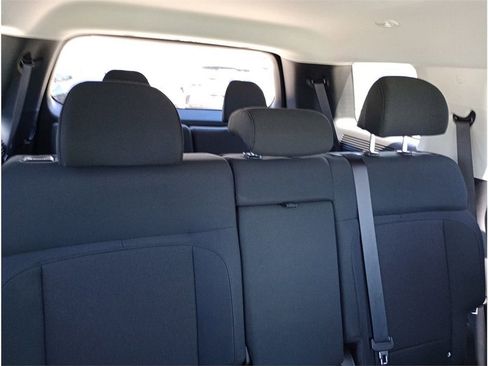 Used 2024 Hyundai Santa Fe SE image 11