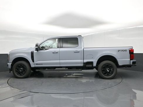 Used 2026 Ford F350 Lariat w/ Black Appearance Package AWD/4WD image 5