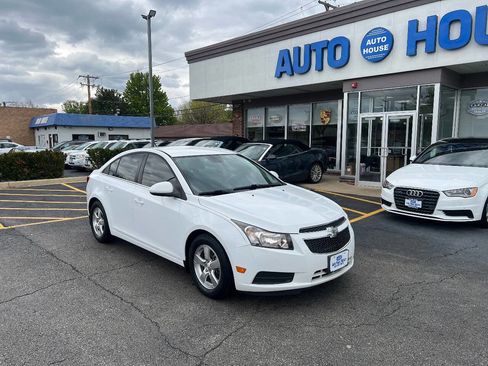Used 2014 Chevrolet Cruze LT FWD image 3