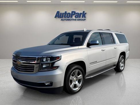 Used 2016 Chevrolet Suburban LTZ AWD/4WD image 3