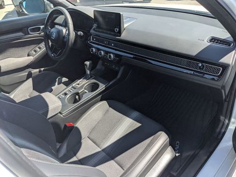 Used 2024 Honda Civic Sport image 14