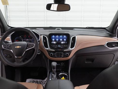 Used 2024 Chevrolet Equinox Premier FWD image 29