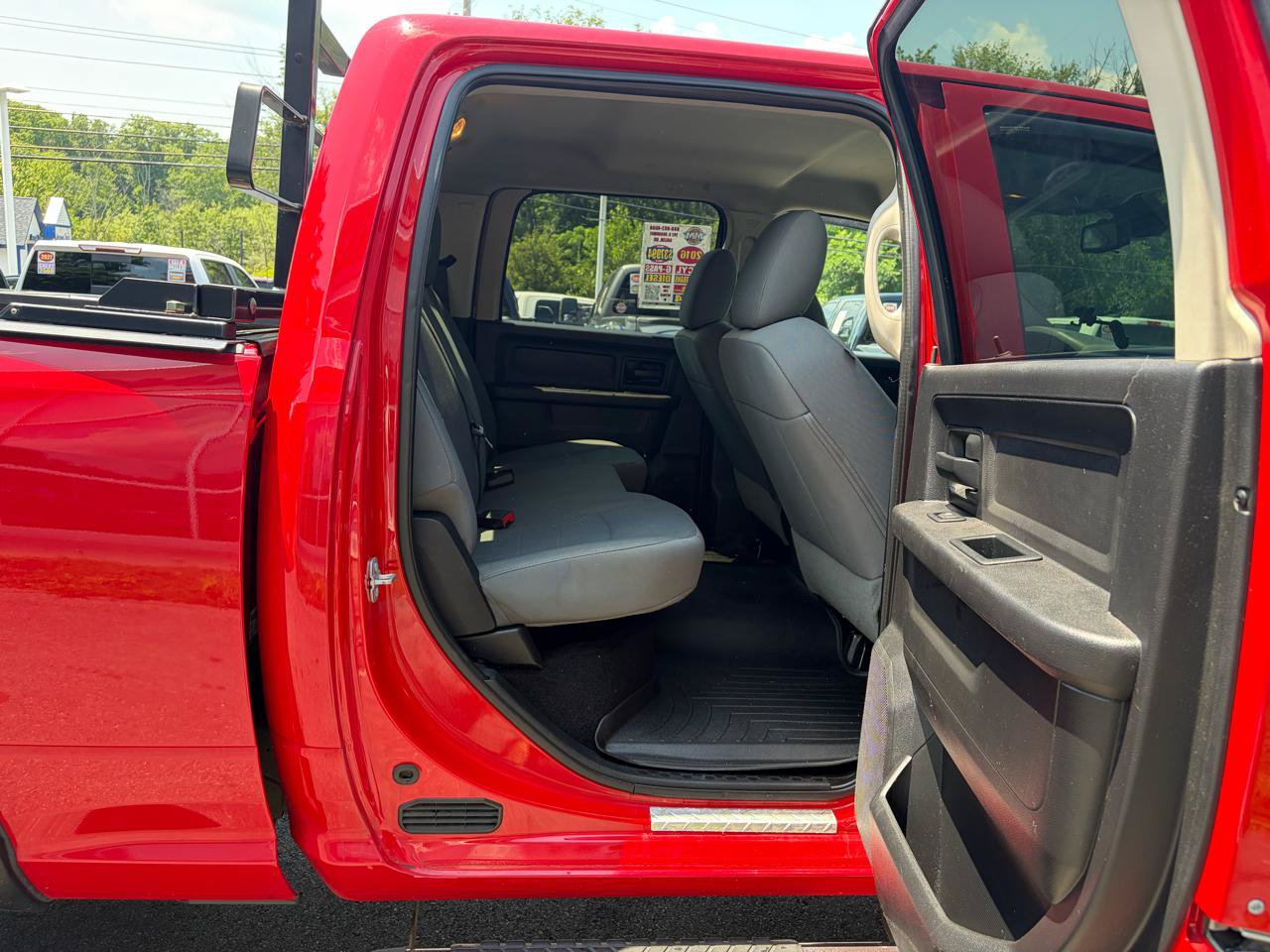 Used 2016 RAM 2500 Tradesman w/ Chrome Appearance Group AWD/4WD image 40