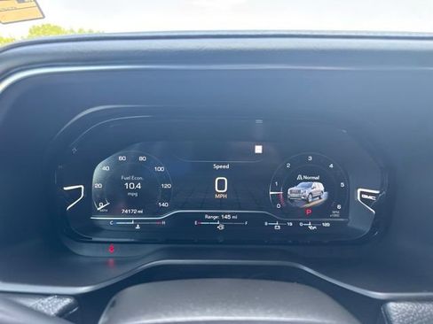 Used 2022 GMC Yukon Denali RWD image 18
