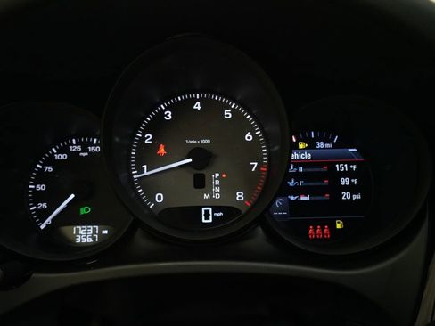 Certified 2024 Porsche Macan S image 22