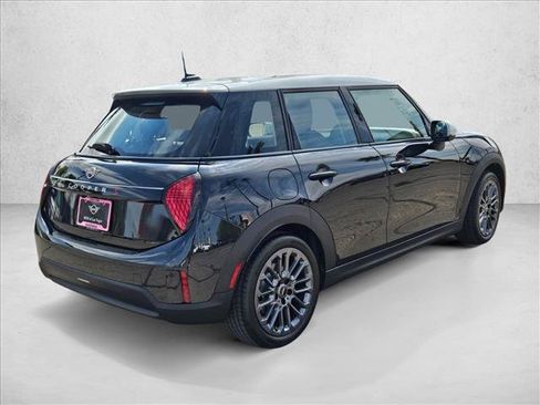 Used 2026 MINI Cooper S FWD image 5
