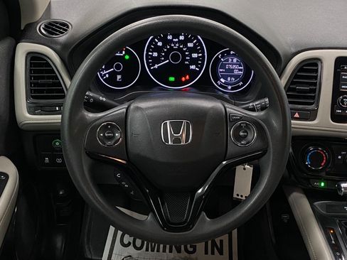 Used 2020 Honda HR-V LX image 15