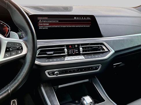 Used 2023 BMW X5 sDrive40i w/ M Sport Package RWD image 9