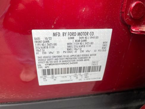 Used 2022 Ford Explorer XLT AWD/4WD image 42