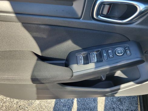 Certified 2024 Honda Civic Sport image 12