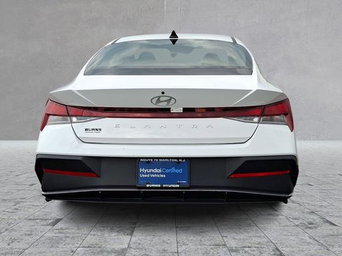 Certified 2024 Hyundai Elantra SEL FWD image 6