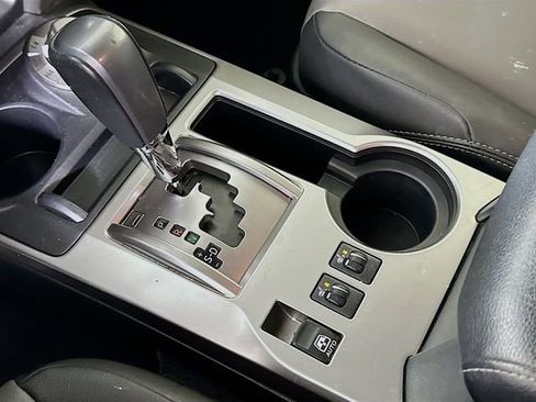 Certified 2024 Toyota 4Runner SR5 Premium image 18