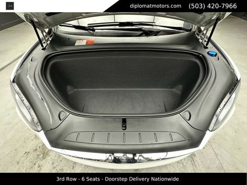 Used 2017 Tesla Model X 75D image 45