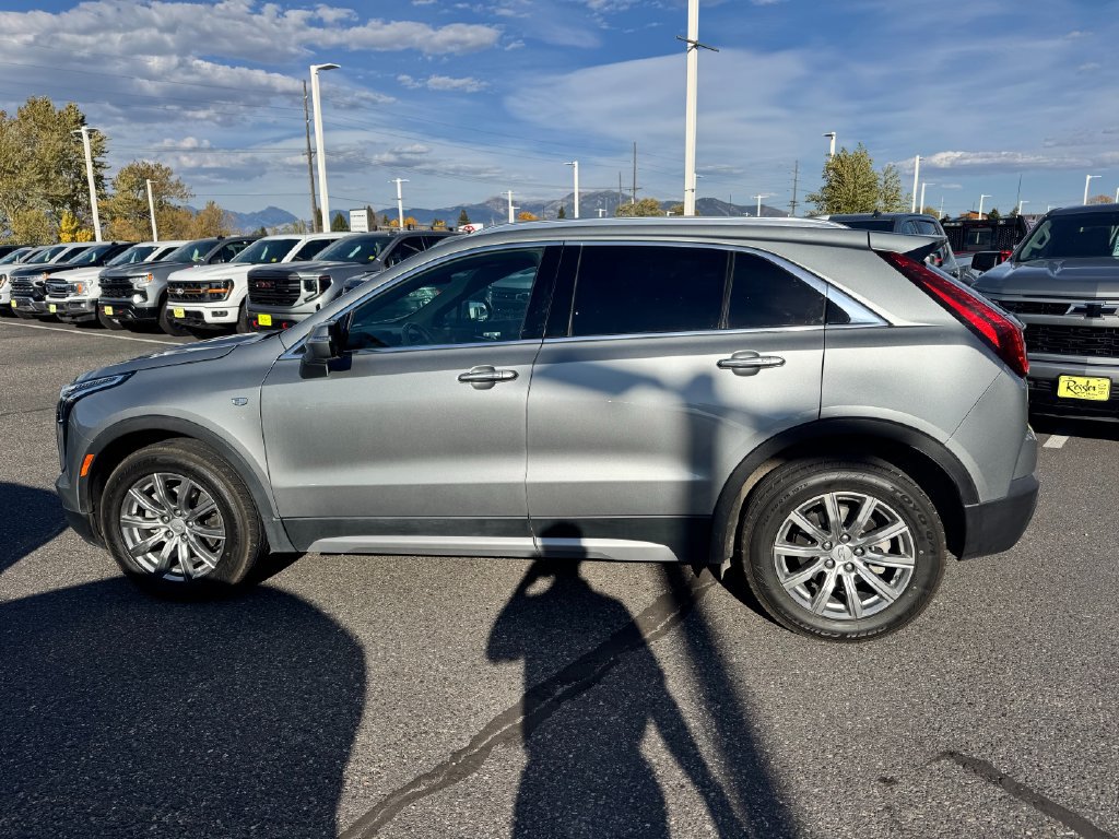 Used 2023 Cadillac XT4 Premium Luxury AWD/4WD image 3