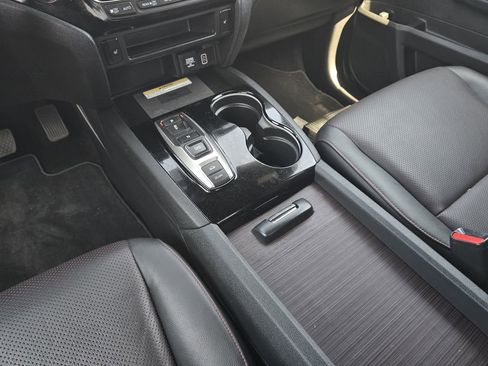 Used 2023 Honda Ridgeline Black Edition image 19