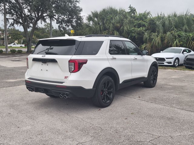 Used 2024 Ford Explorer ST w/ Equipment Group 401A AWD/4WD image 5