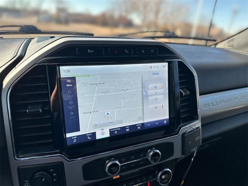 Used 2022 Ford F350 Lariat w/ Tremor Off-Road Package image 20