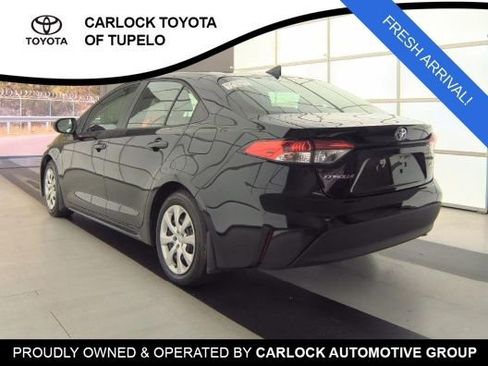 Used 2026 Toyota Corolla LE FWD image 5