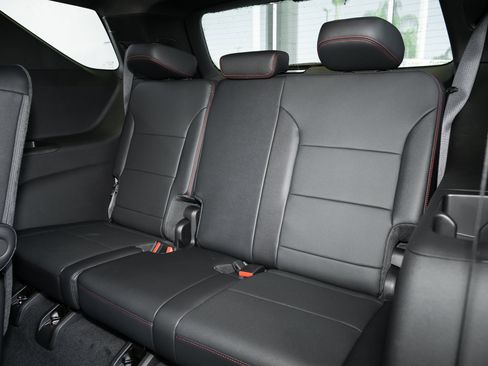 New 2026 Chevrolet Traverse RS image 34