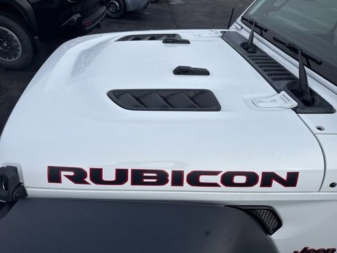 Used 2020 Jeep Gladiator Rubicon image 4