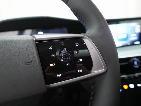 Certified 2025 Nissan Murano SL image 19