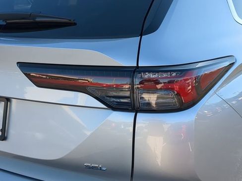 New 2026 Mitsubishi Outlander SEL FWD image 11