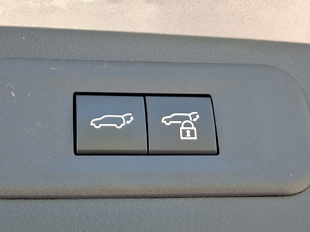 Used 2025 Lexus NX 350h AWD w/ Accessory Package (2T) image 30