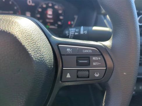 Used 2025 Honda Accord SE image 14