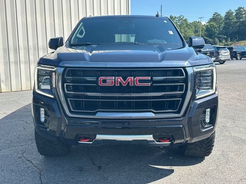 Used 2024 GMC Yukon AT4 AWD/4WD image 3