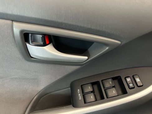 Used 2010 Toyota Prius One FWD image 11