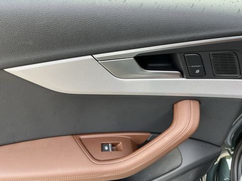 Used 2018 Audi A4 2.0T allroad Prestige w/ Prestige Package image 27