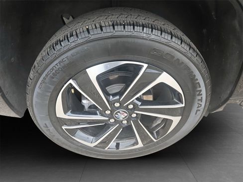 Used 2025 Buick Enclave Sport Touring AWD/4WD image 35