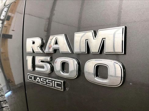 Used 2019 RAM 1500 Express AWD/4WD image 13
