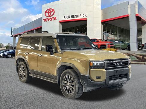 Certified 2025 Toyota Land Cruiser w/ Premium Package image 37