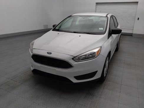 Used 2018 Ford Focus SE FWD image 15