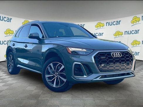 Used 2023 Audi Q5 2.0T Premium w/ Convenience Package AWD/4WD image 1