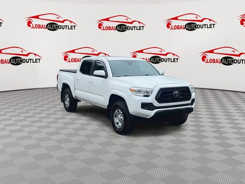 Used 2021 Toyota Tacoma SR AWD/4WD image 2
