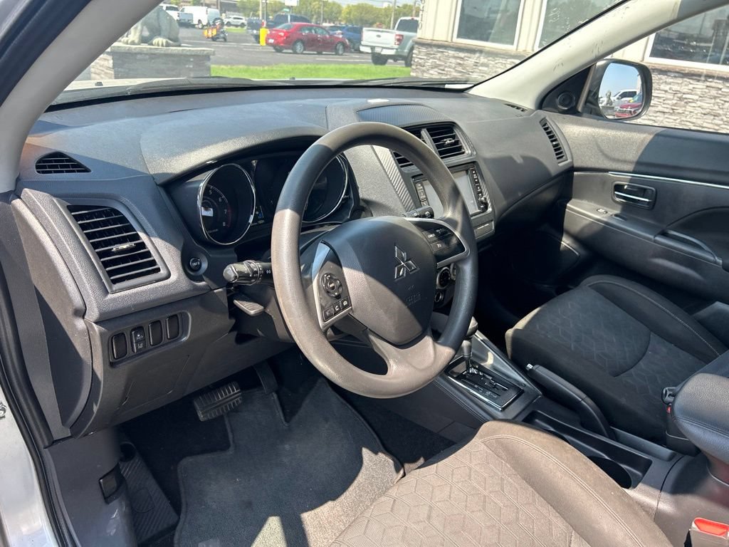 Used 2022 Mitsubishi Outlander Sport FWD image 15
