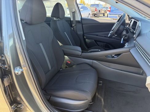 New 2026 Hyundai Elantra SE w/ Cargo Package image 23