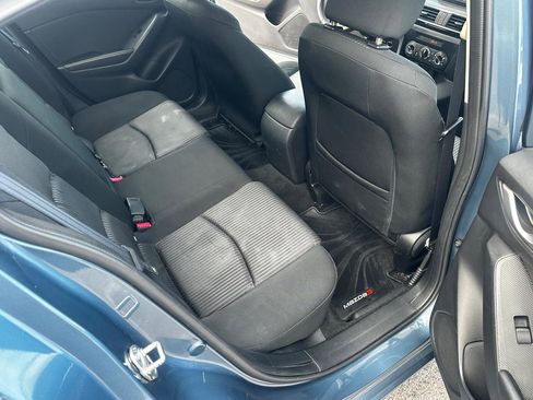 Used 2015 MAZDA MAZDA3 i Touring image 20