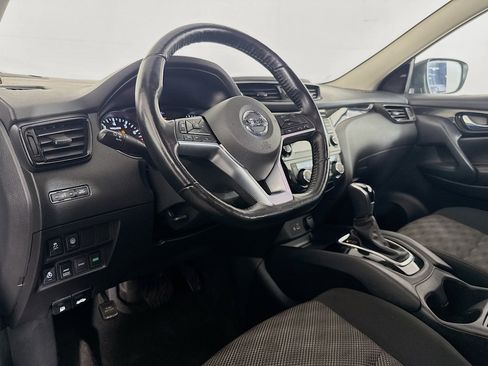 Used 2021 Nissan Rogue Sport SV AWD/4WD image 22