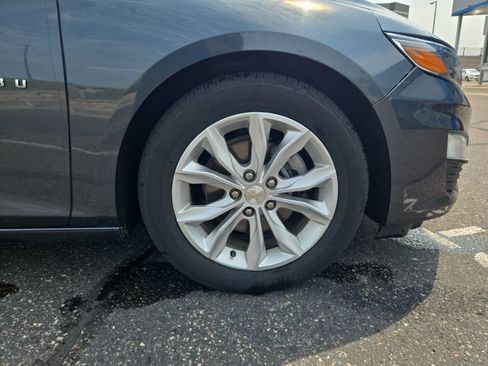 Used 2019 Chevrolet Malibu LT FWD image 25