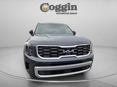 Used 2024 Kia Telluride SX w/ Towing Package image 20