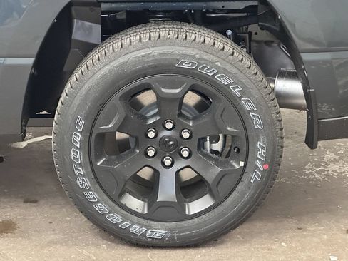 New 2026 RAM 1500 Express AWD/4WD image 42