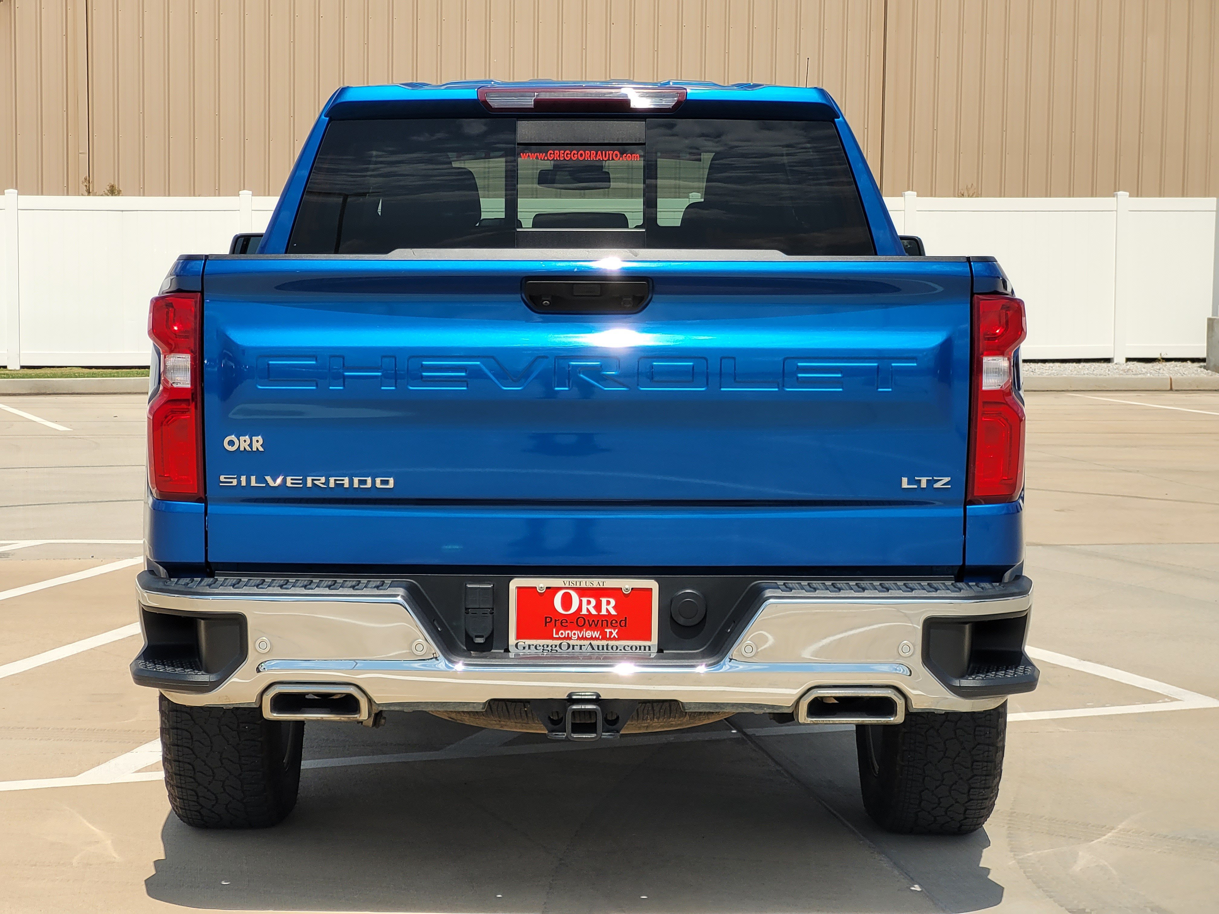 Used 2022 Chevrolet Silverado 1500 LTZ AWD/4WD image 5