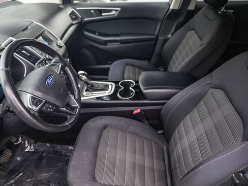Used 2018 Ford Edge SEL image 20