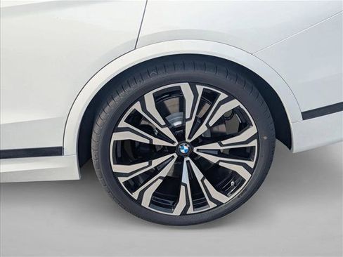 New 2027 BMW X7 M60i AWD/4WD image 9