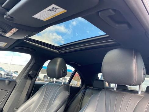 Used 2017 Mercedes-Benz E 300 E 300 image 12