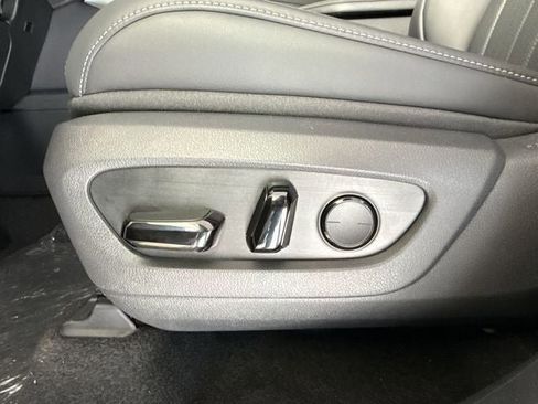 New 2026 Lexus TX 500h AWD image 19